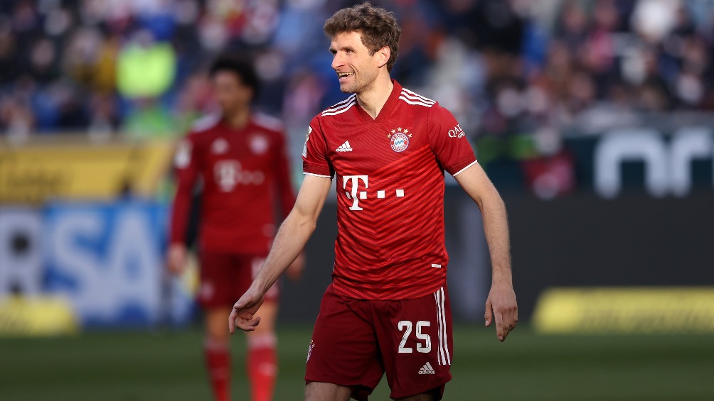 Thomas Müller jugando partido con el Bayern Munich en la Bundesliga