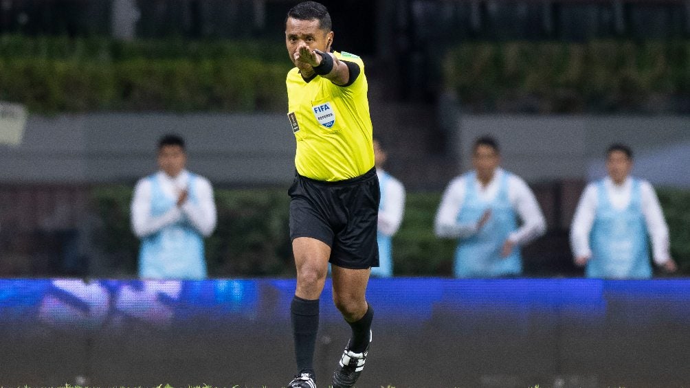 El arbitraje podría ser duro con el Tricolor