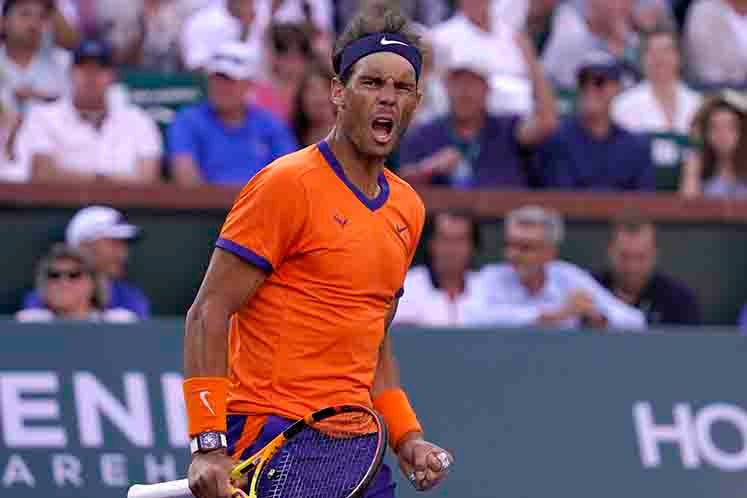 Rafael Nadal festejando un punto 