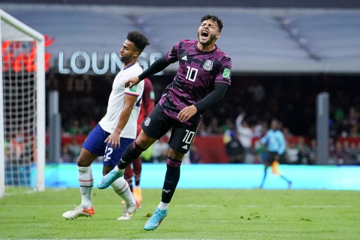 Alexis Vega en lamento con la Selección Mexicana