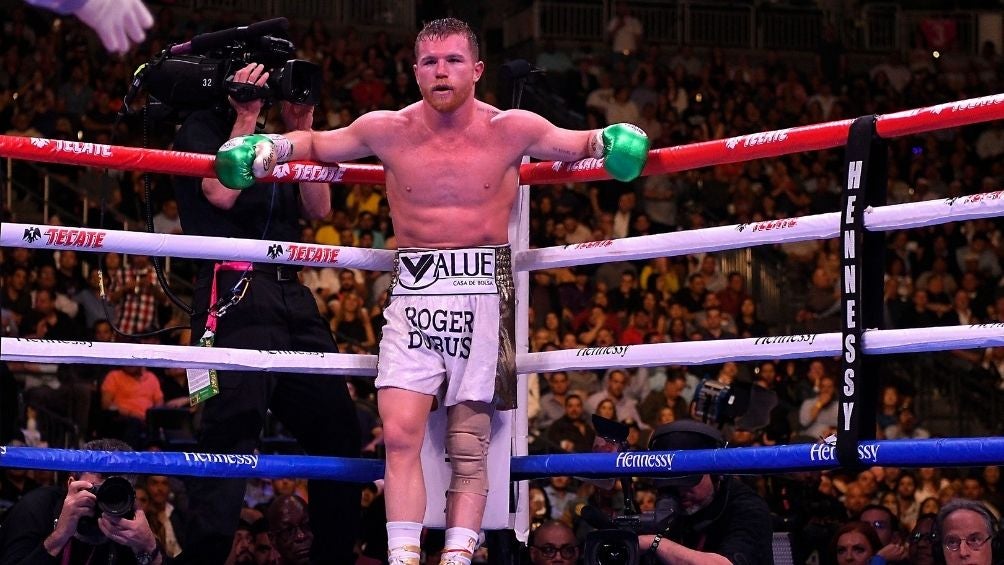 Canelo Álvarez en una pelea 