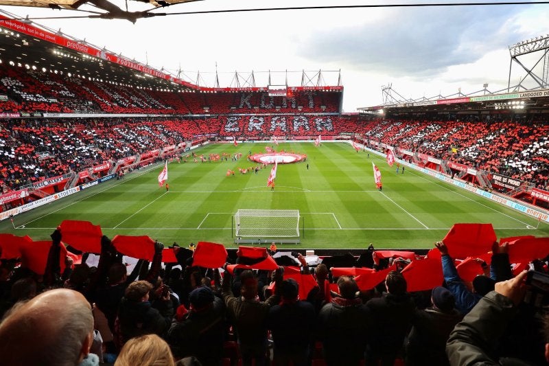 TWENTE El Estadio De Grolsch Veste previo al inicio del partido