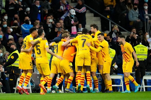 Jugadores del Barcelona celebran