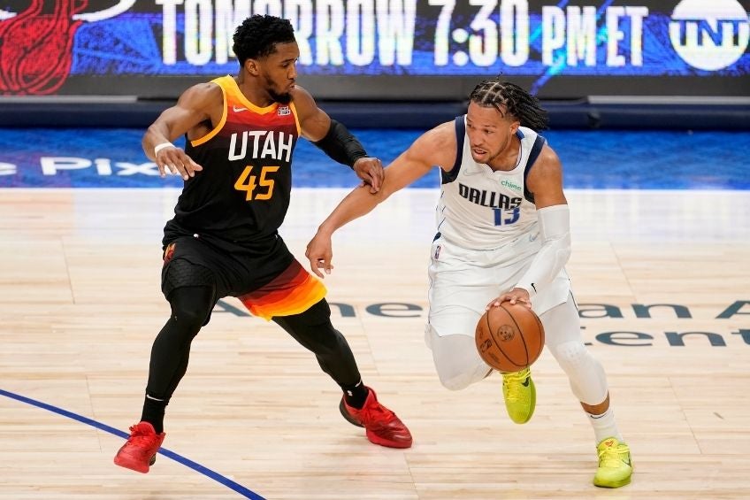 Mavericks empató la serie