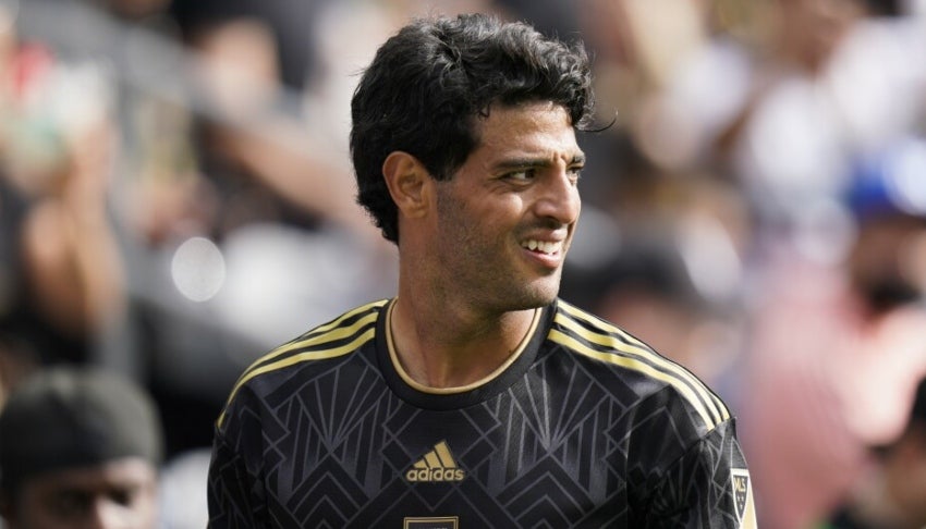 Carlos Vela en un partido del LAFC