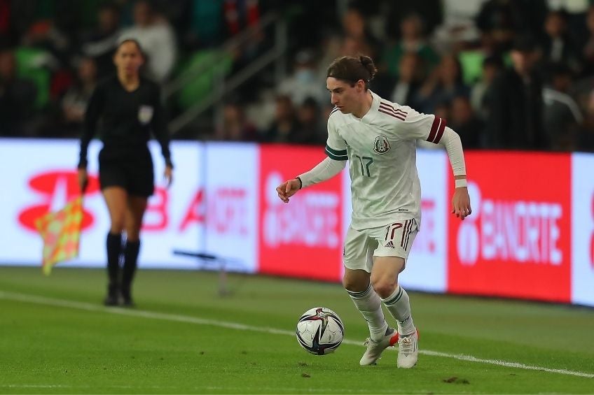 Marcelo Flores en un partido de la Selección Mexicana