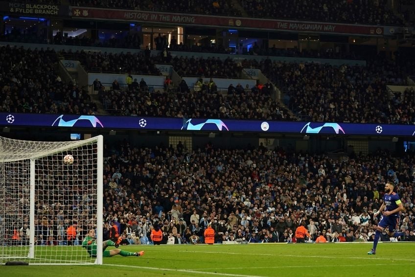 Benzema marcó a lo Panenka