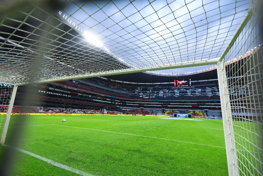 Estadio Azteca previo al Clásico Joven