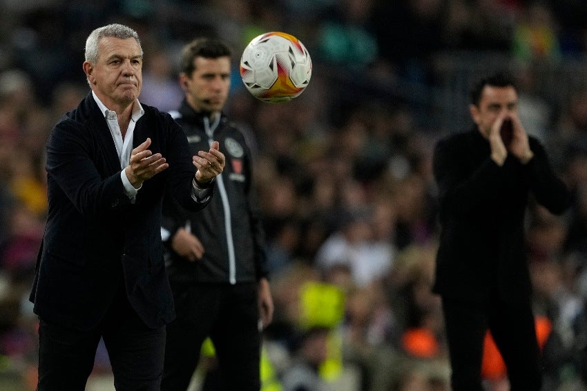 Vasco Aguirre en el partido de Barcelona vs Mallorca