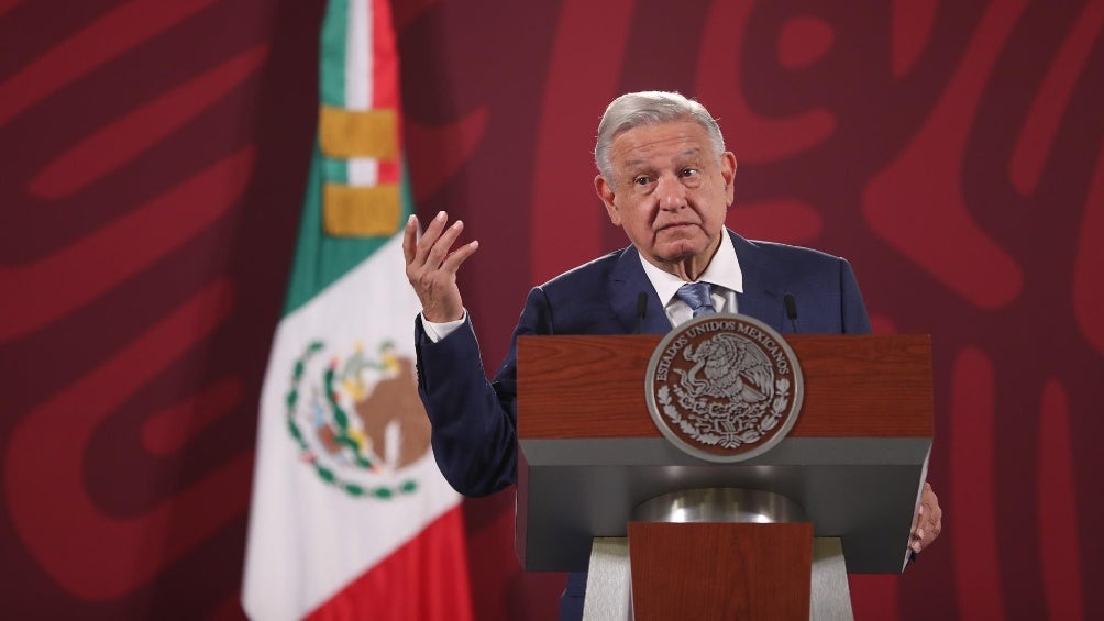 AMLO durante rueda de prensa desde Palacio Nacional