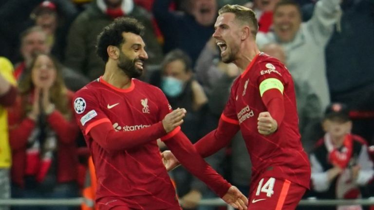 Salah y Henderson celebrando un gol a favor