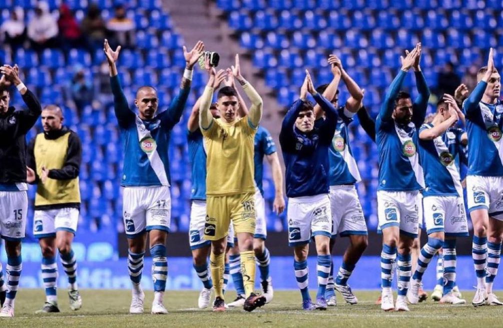 Puebla FC en un partido del Clausura 2022