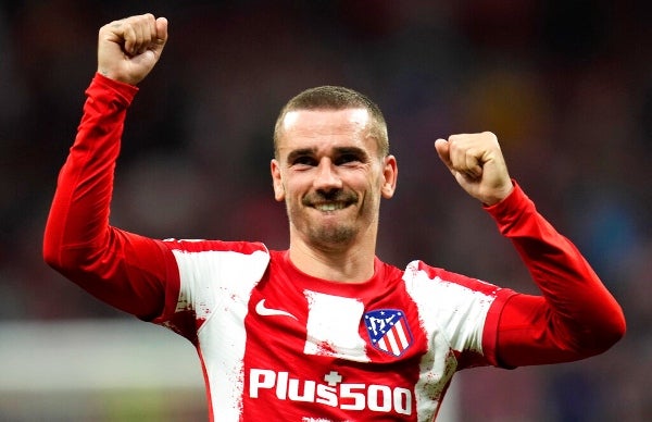 Antoine Griezmann del Atlético de Madrid reacciona después del partido 