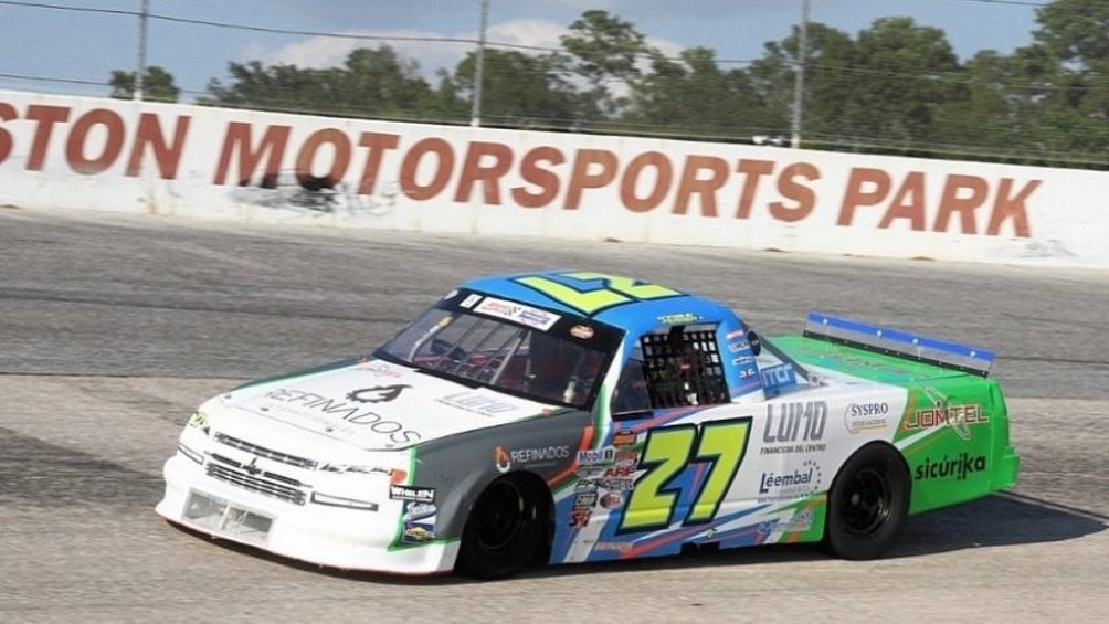 Ferrer en las NASCAR Trucks Advance Auto Parts