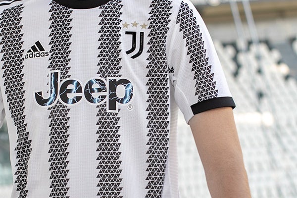 Presentando las nuevas texturas de la playera del Juventus