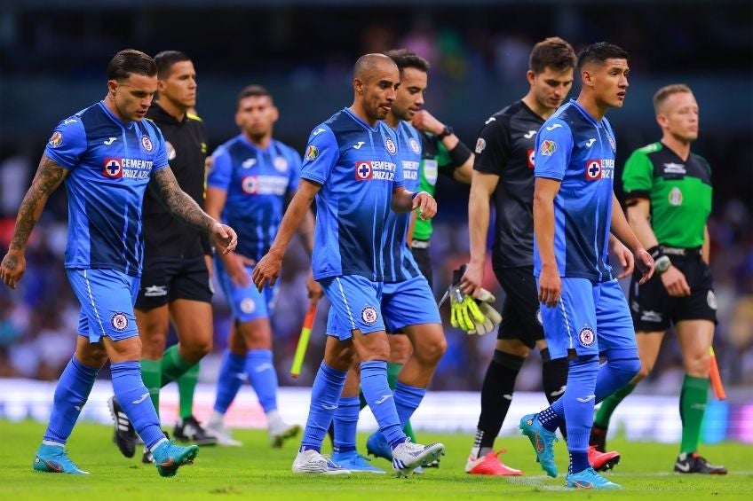 Jugadores de Cruz Azul tras el partido