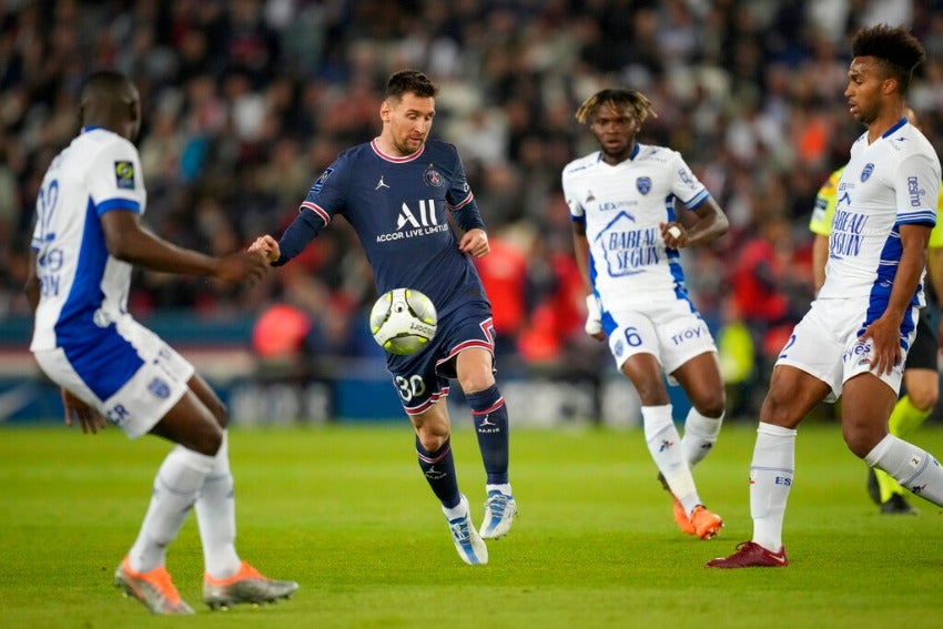 Messi en un partido con el PSG