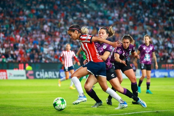 Pachuca vs Chivas en la Ida de la Final Femenil