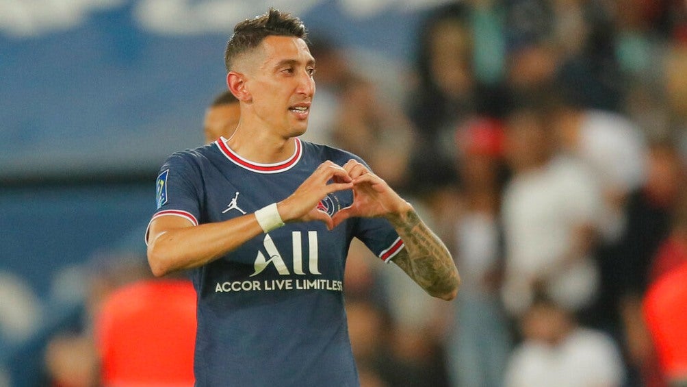 Ángel Di María celebrando anotación con el PSG ante Metz