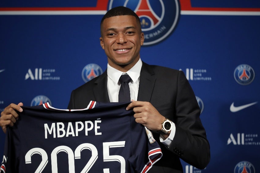 Mbappé en conferencia tras su renovación con PSG