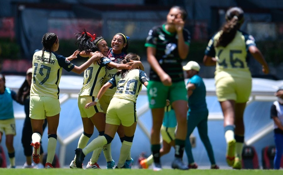 Americanistas celebran gol de Karla Moreno