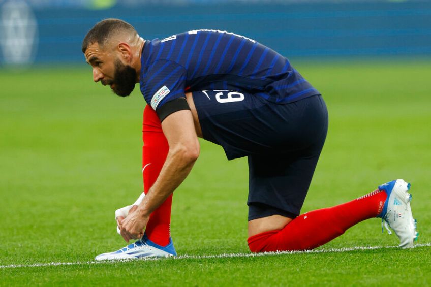 Karim Benzema durante un partido de Francia