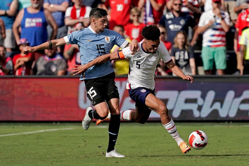 USA empata con Uruguay y suma 25 partidos sin perder como local