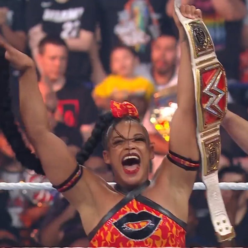Bianca Belair retuvo el campeonato femenil de Raw