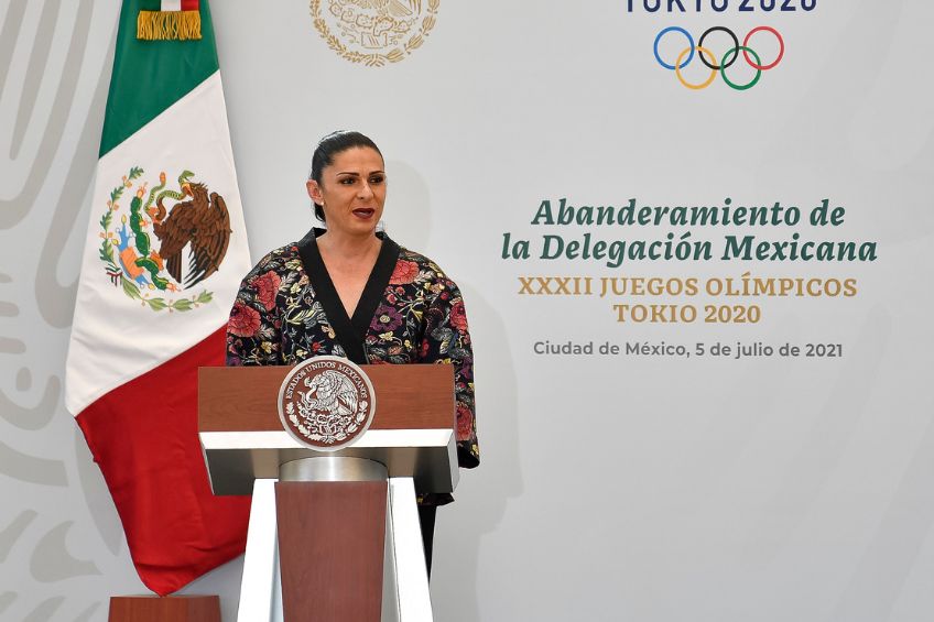 Ana Gabriela Guevara en conferencia de prensa