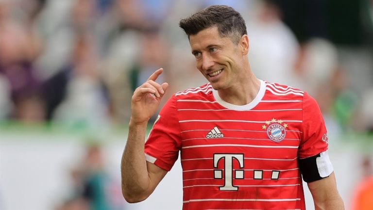 Lewandowski jugando partido con el Bayern Munich en Bundesliga