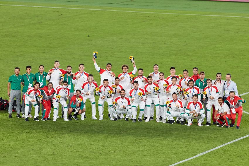 Selección Mexicana con la medalla de Bronce de Tokio 2020