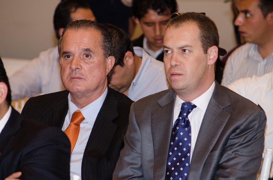 André Marín junto a Raúl Orvañanos