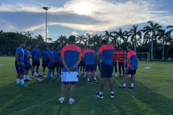 Cruz Azul durante entrenamiento