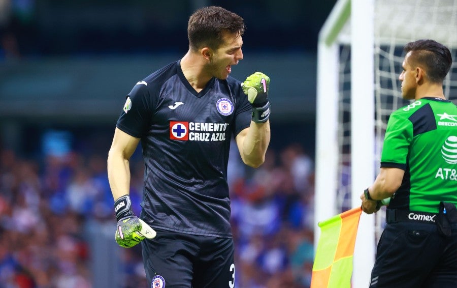 Jurado celebra en juego de La Máquina