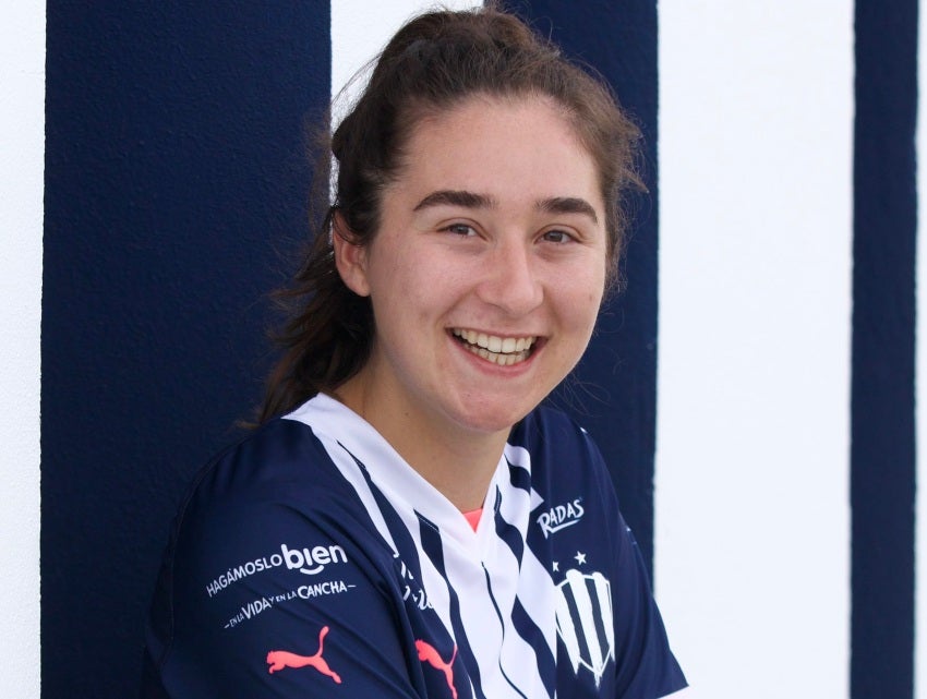 Silvana Flores, nueva jugadora de Rayadas de Monterrey