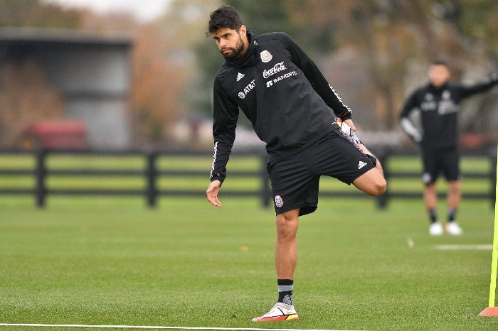 Néstor Araujo, en un entrenamiento con la Selección Mexicana