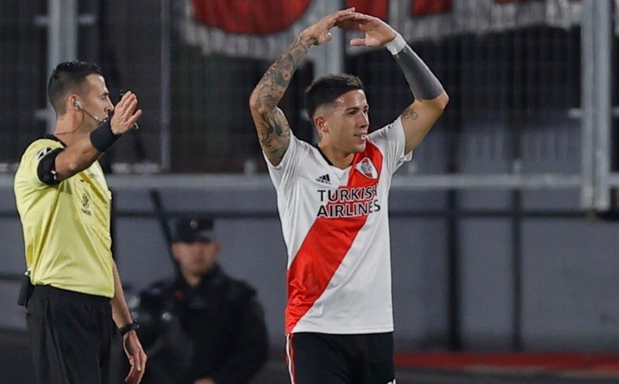 Fernández celebra gol con el Millonario