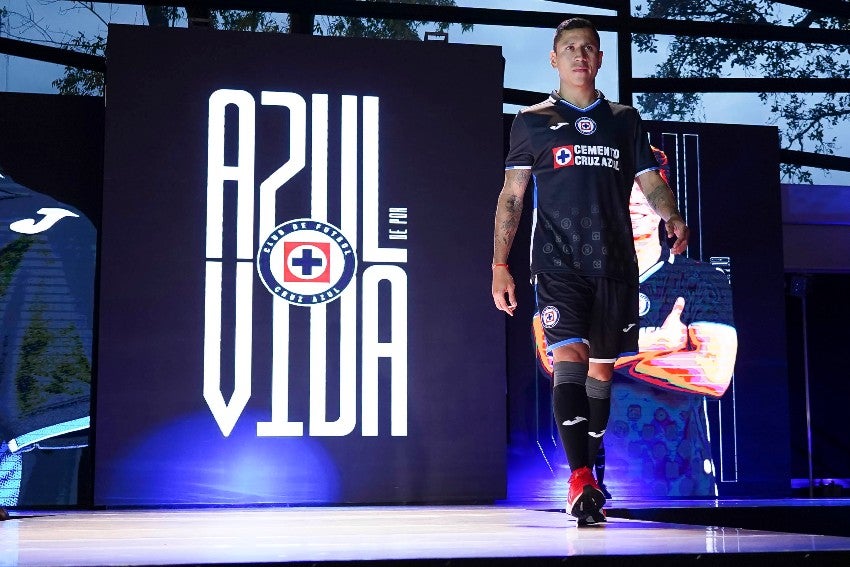 Playera de visitante para Cruz Azul