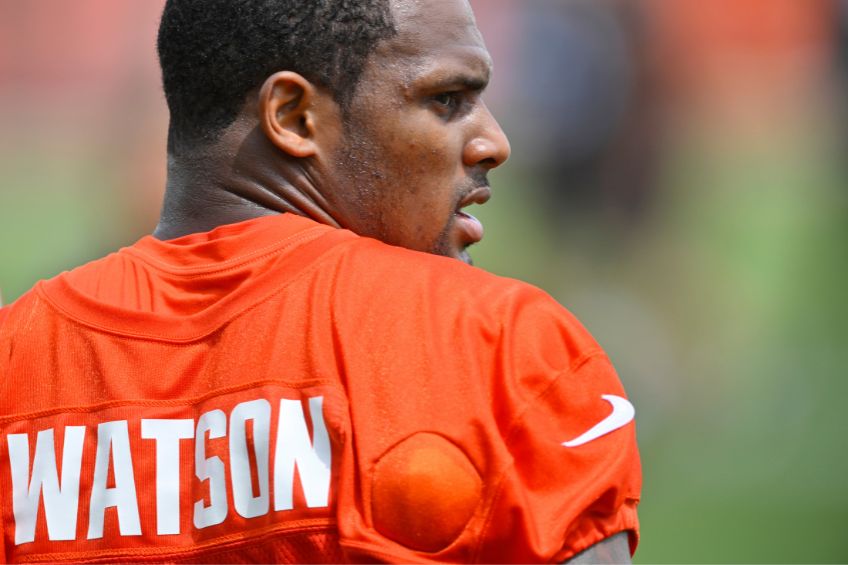 Deshaun Watson entrenando con los Browns