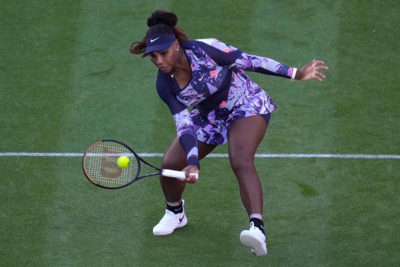 Serena Williams celebrando en partido de tenis de dobles de Cuartos de Final 