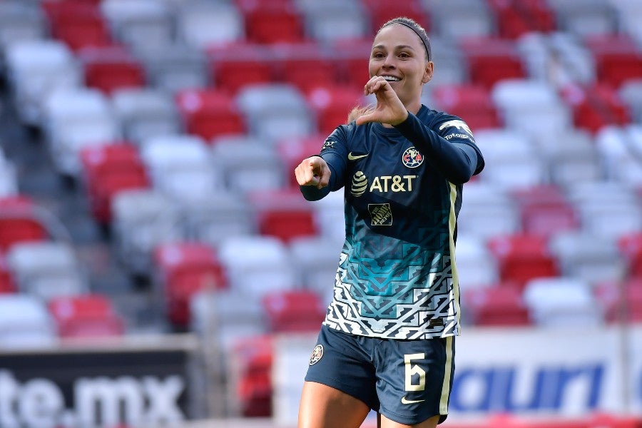 Janelly Farías, jugadora del América