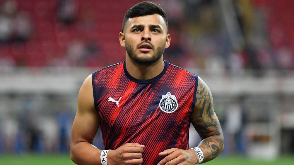 Vega, previo a un juego de Chivas