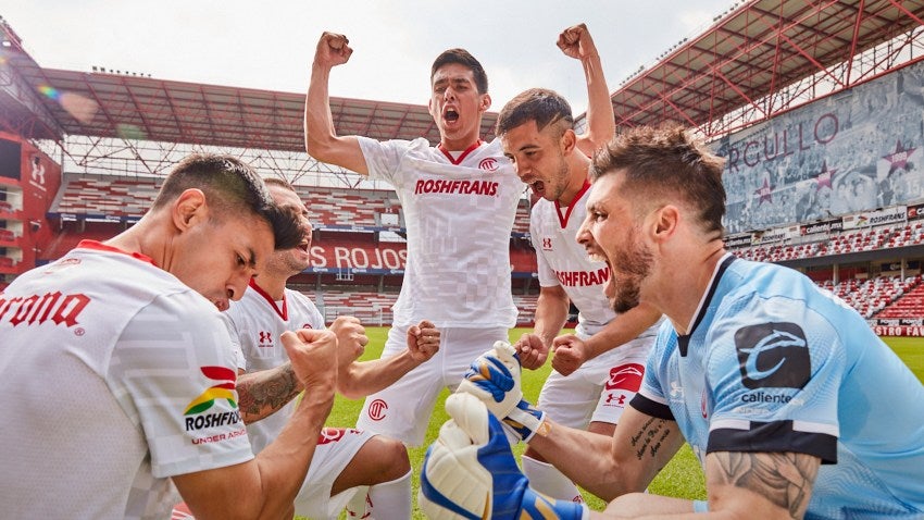 Toluca presentado su nuevo uniforme