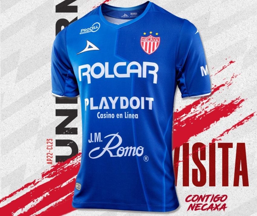 Uniforme de Necaxa de visita