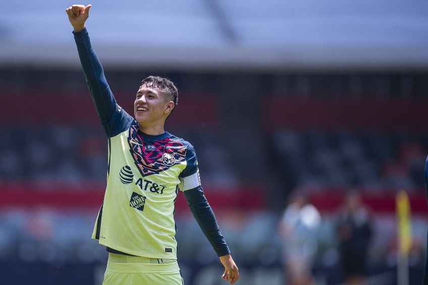 Emilio Lara durante un partido del América