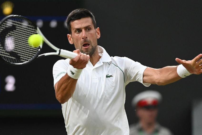 Novak Djokovic durante un partido de tenis