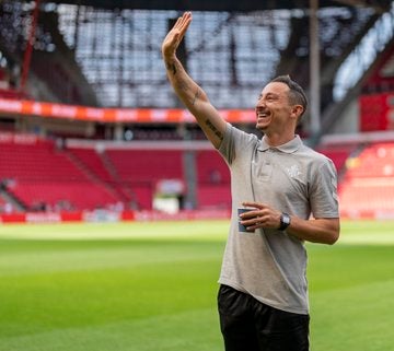 Andrés Guardado en el Philips Stadion