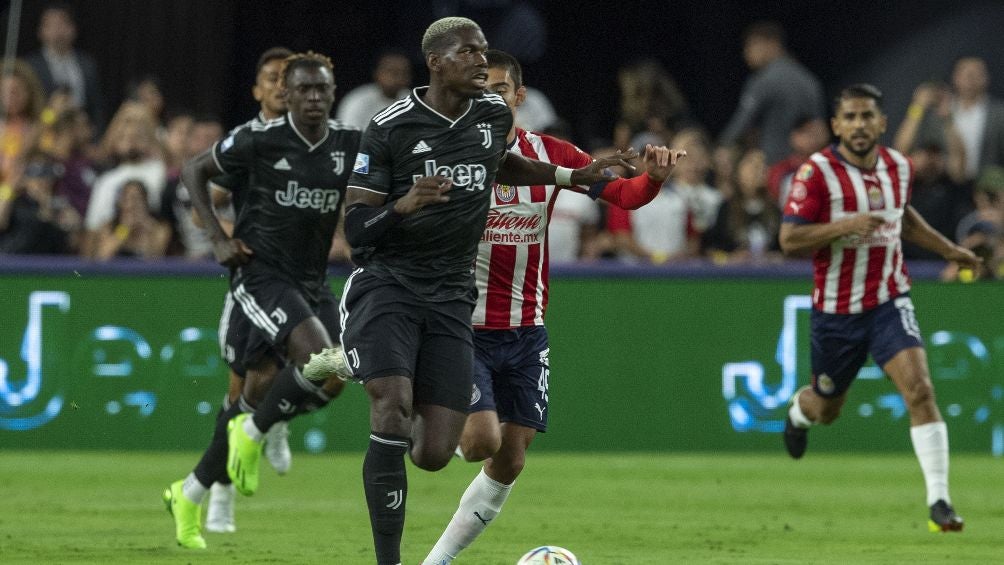 Pogba vio acción en el amistoso contra Chivas