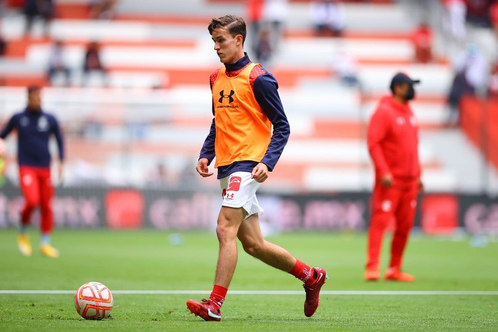 Marcel Ruíz entrenando en Toluca