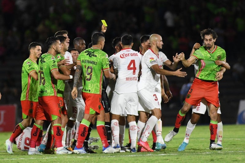 Acciones del partido entre Bravos y Toluca